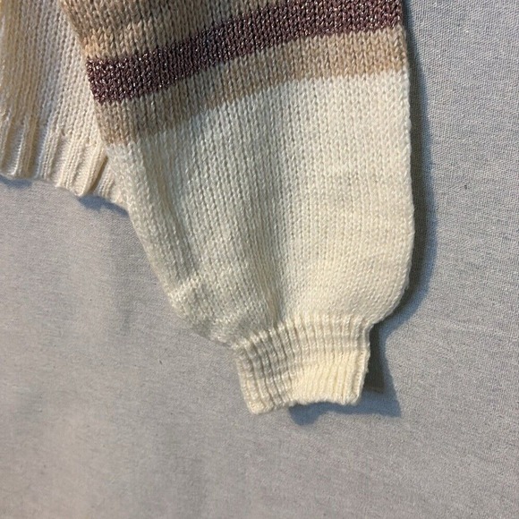 Love Ellie Womens Sweater XXL Beige Pink Metallic Stripe Crew Neck Cozy Warm New - Picture 5 of 9